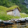 upwards-northwards-Reine
